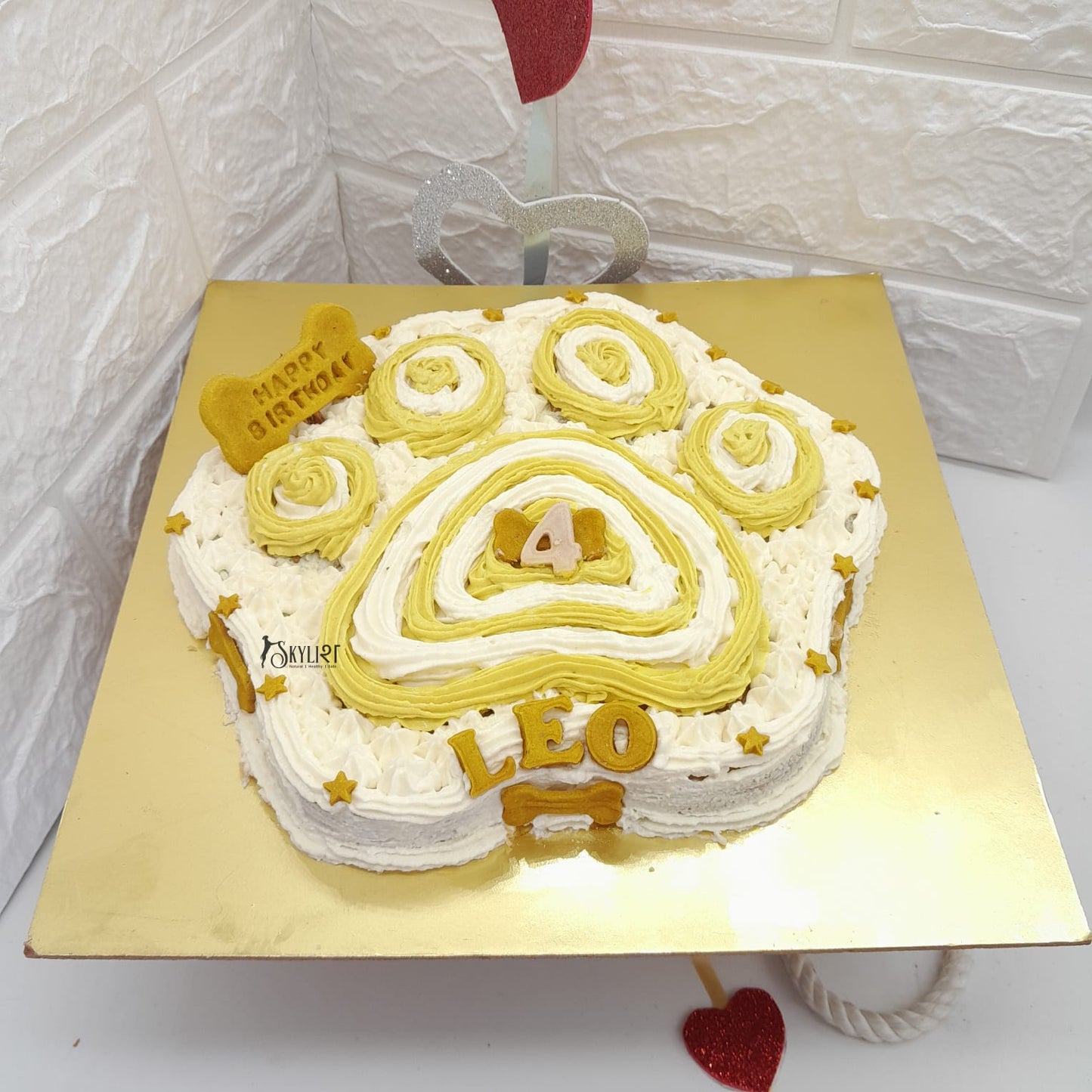 Paw-Shaped dog cakes in hyderabad