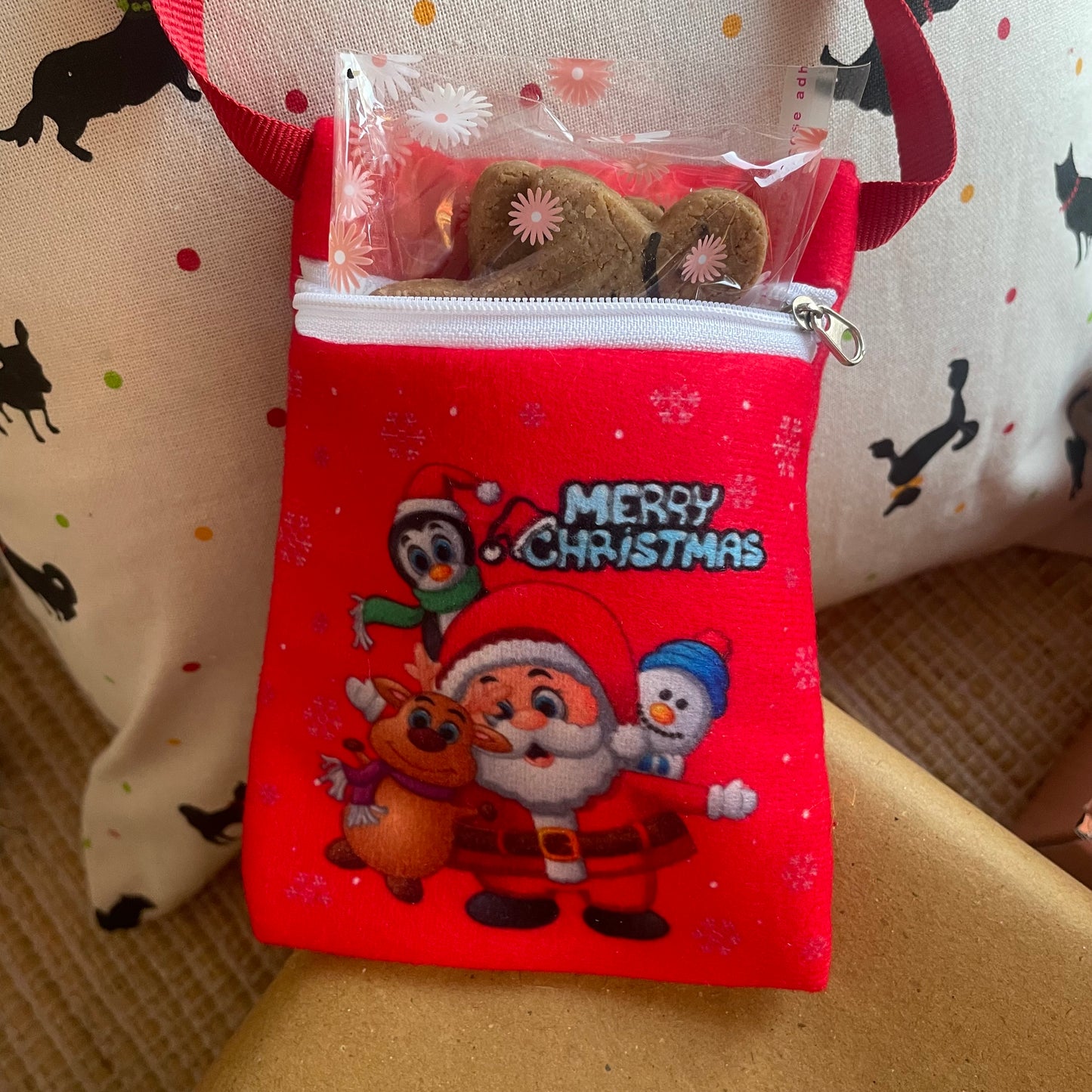'Christmas Treats' Pouch with Cookies