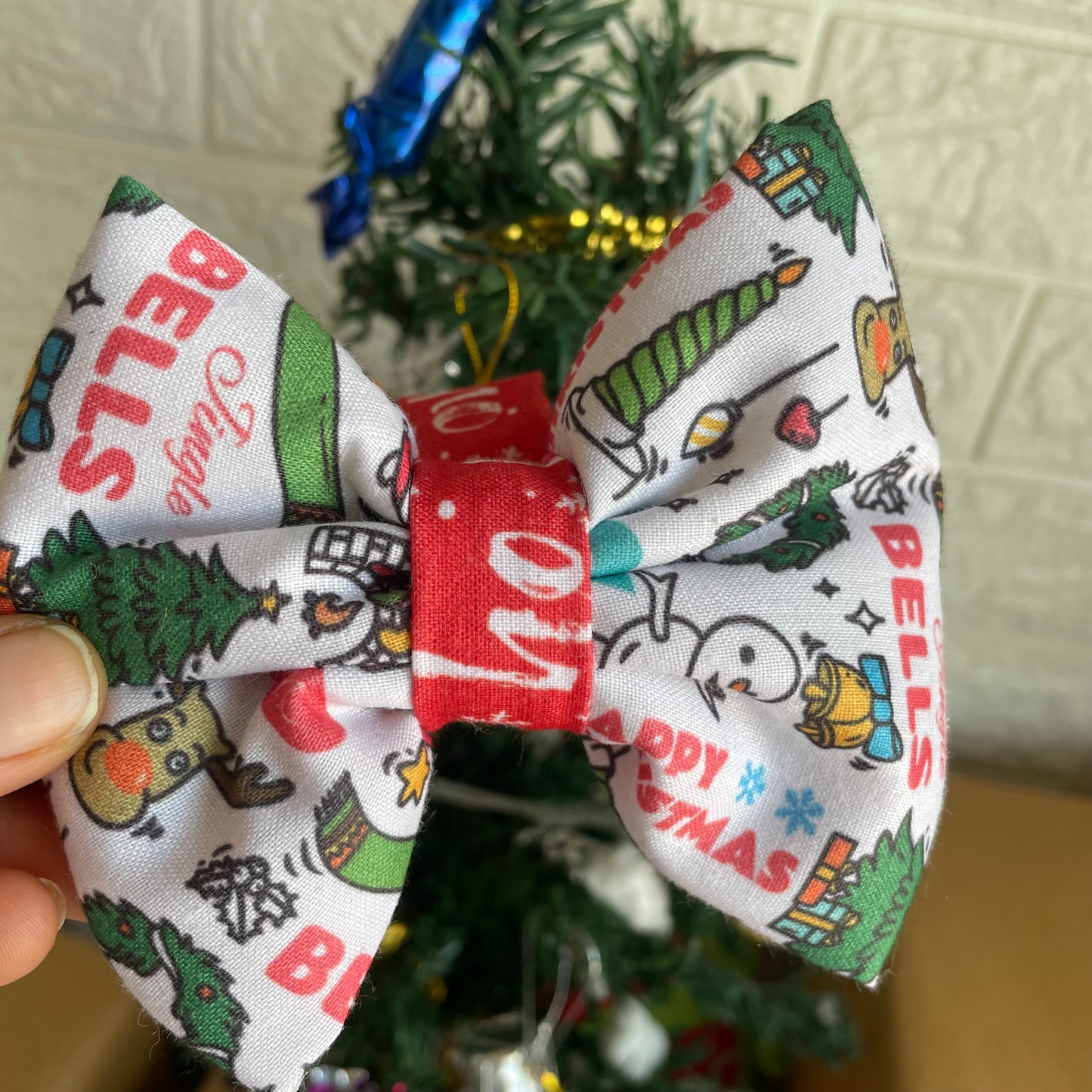 Christmas Bow - White