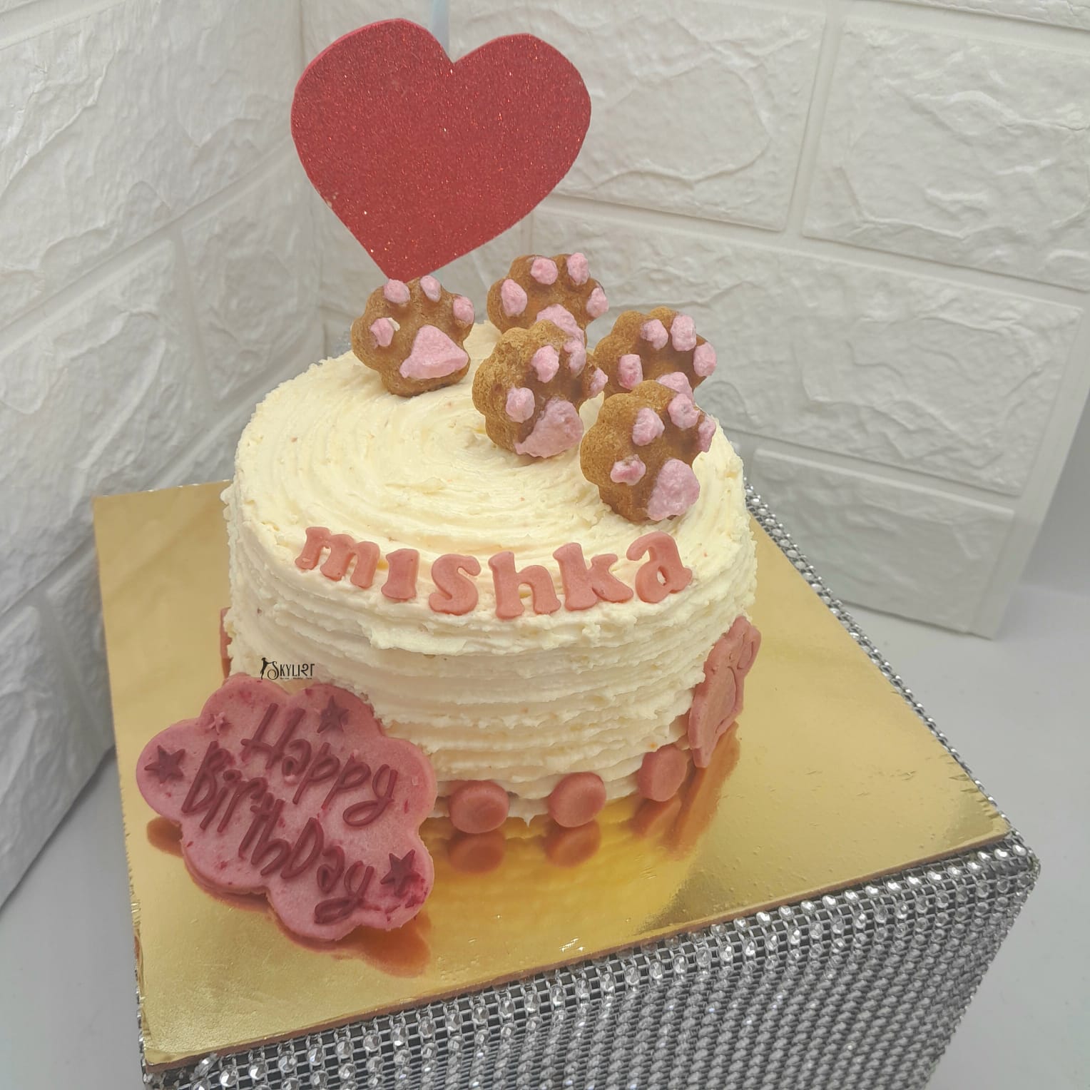 Mishka dog outlet cakes